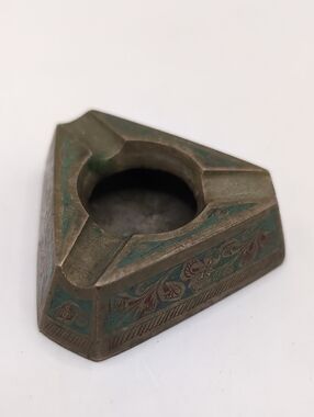 Vintage India Triangle Triangular Brass Etched / Painted Ashtray signed BS